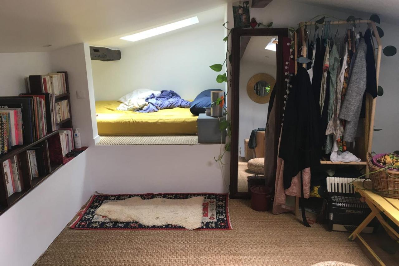 شقة Bright Atypical Duplex In Menilmontant باريس المظهر الخارجي الصورة